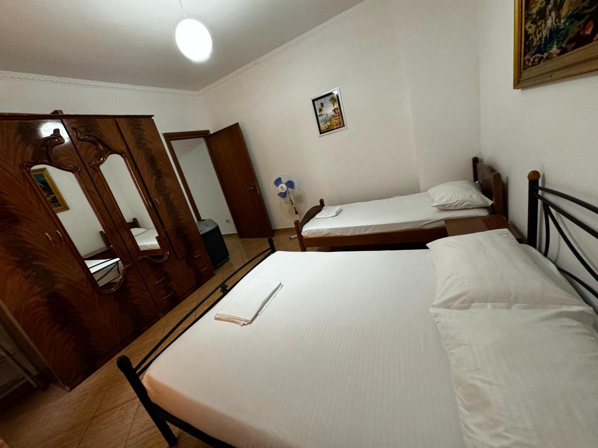 Appartement Totos Place Vlorë