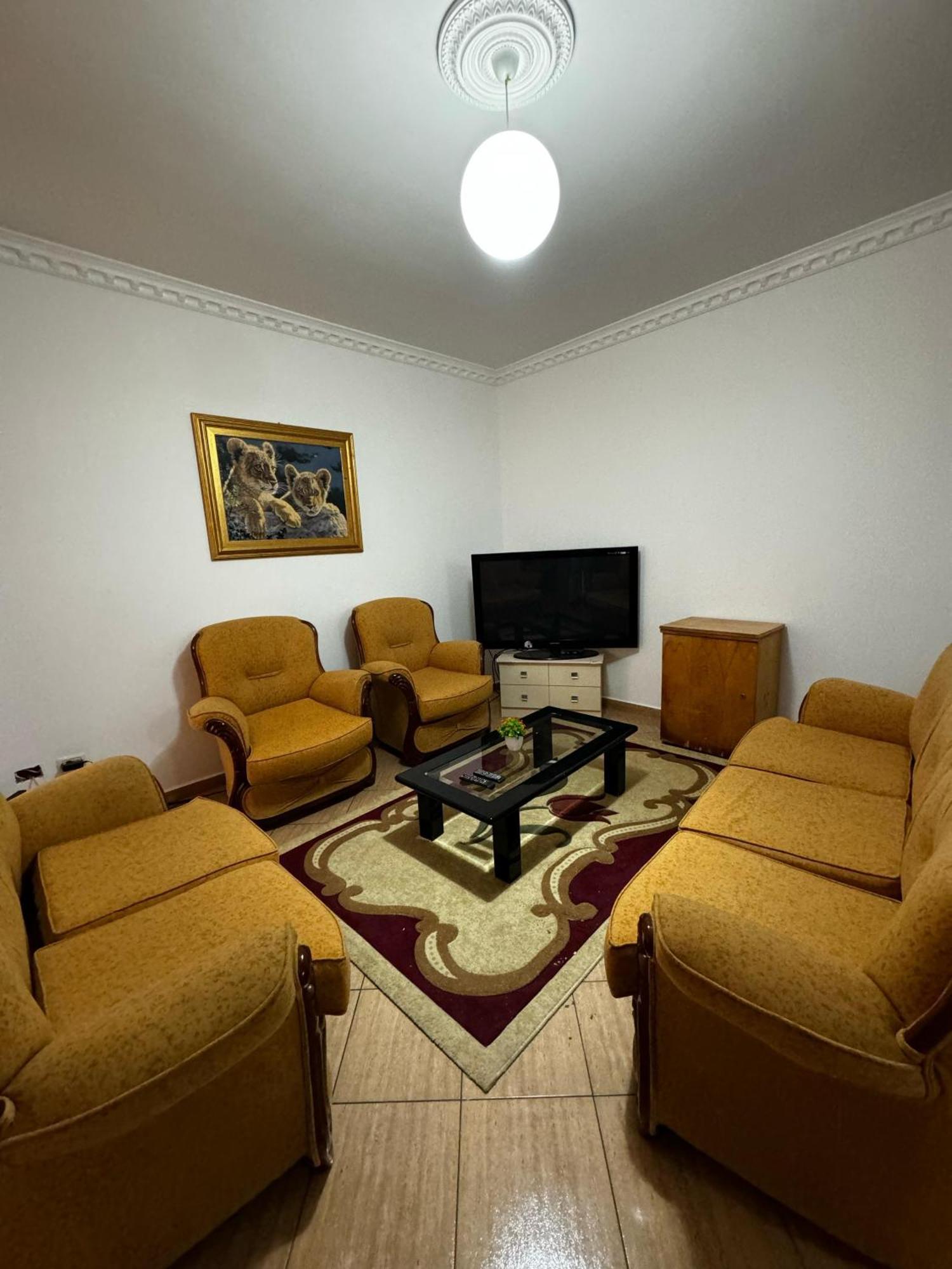 Totos Place